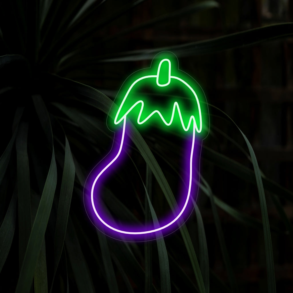 "Eggplant Neon Sign" süttib elava säraga, mis sobib suurepäraselt kaasaegsetesse köökidesse ja taimetoidurestoranidele, demonstreerides selle mitmekülgse köögivilja stiilset esteetikat.
