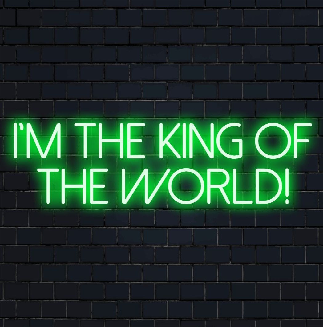 Klart oplysende script i et legende design, dette brugerdefinerede LED-neonskilt proklamerer, at jeg er verdens konge! til enestående indretning.