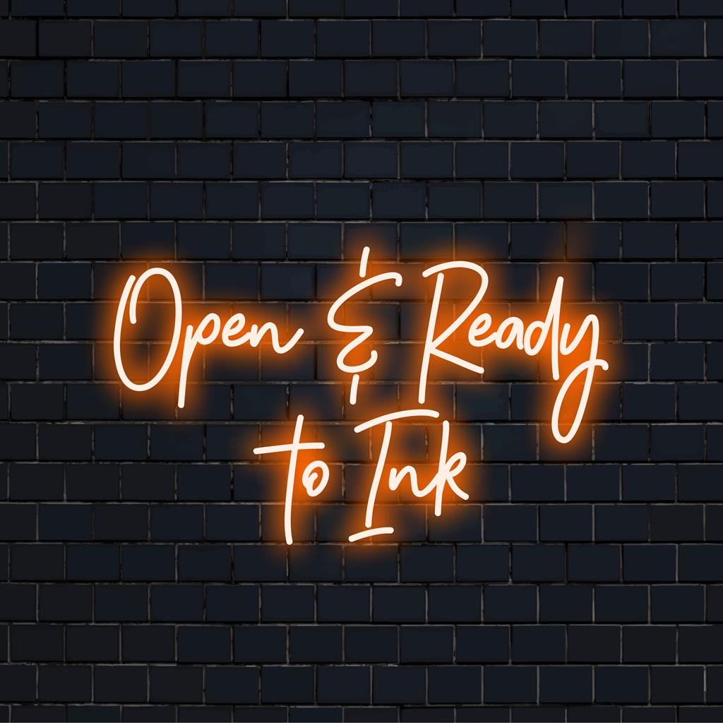 Πινακίδα νέον LED με το ελκυστικό μήνυμα Open Ready To Ink με φωτεινά, έντονα γράμματα, ιδανική για στούντιο με τατουάζ ή εκθέσεις περιπτέρων.