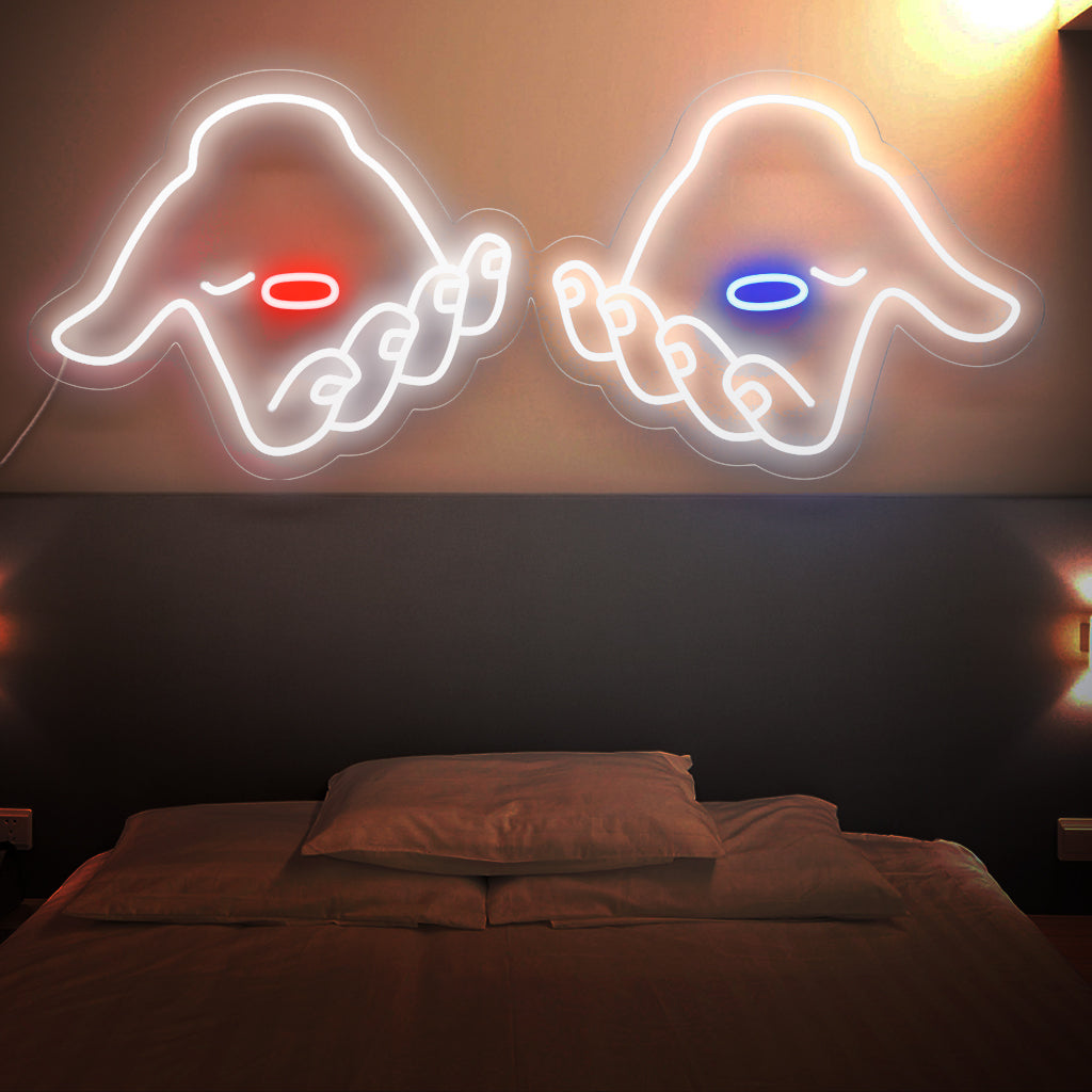 Το "Red & Blue Pills Neon Sign" είναι μια μαγευτική προσθήκη, που συμβολίζει την επιλογή και τη λήψη αποφάσεων. Φωτίστε με την αντίθεση των χαπιών στο χέρι!