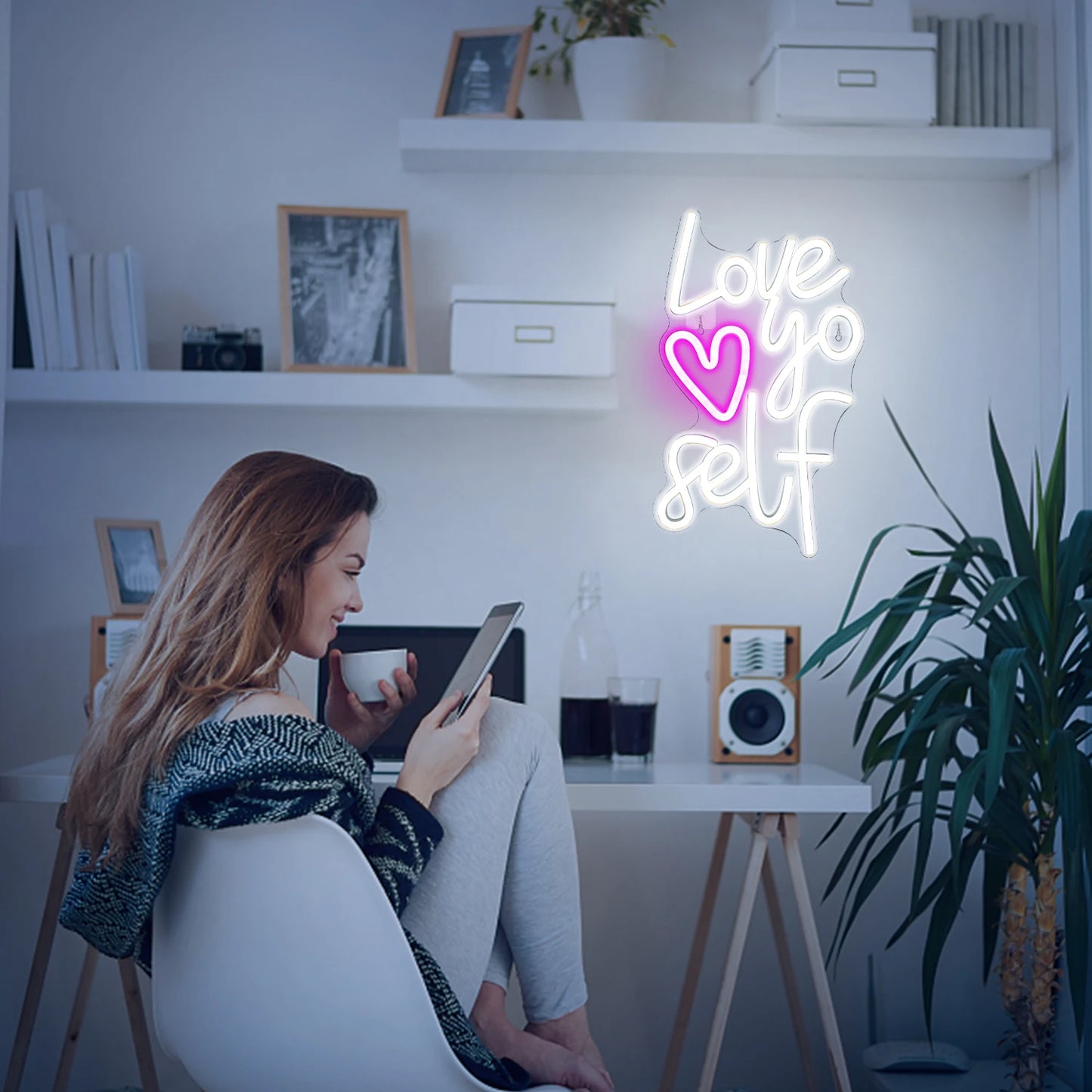 Świecący Napis "Love Yourself" 5V USB - Ekonomiczny