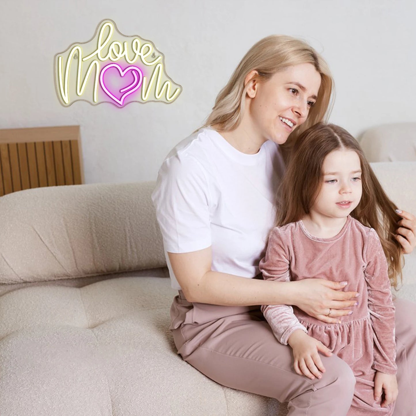 Love Mom 5V USB LED Neon Sign - Budget Friendly