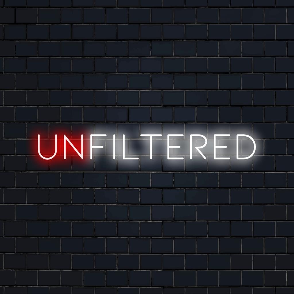 Χειροποίητη επιγραφή LED νέον: ζωντανή και προσαρμόσιμη για μοναδική διακόσμηση. Φωτίστε τους χώρους με προσαρμοσμένη τέχνη νέον.