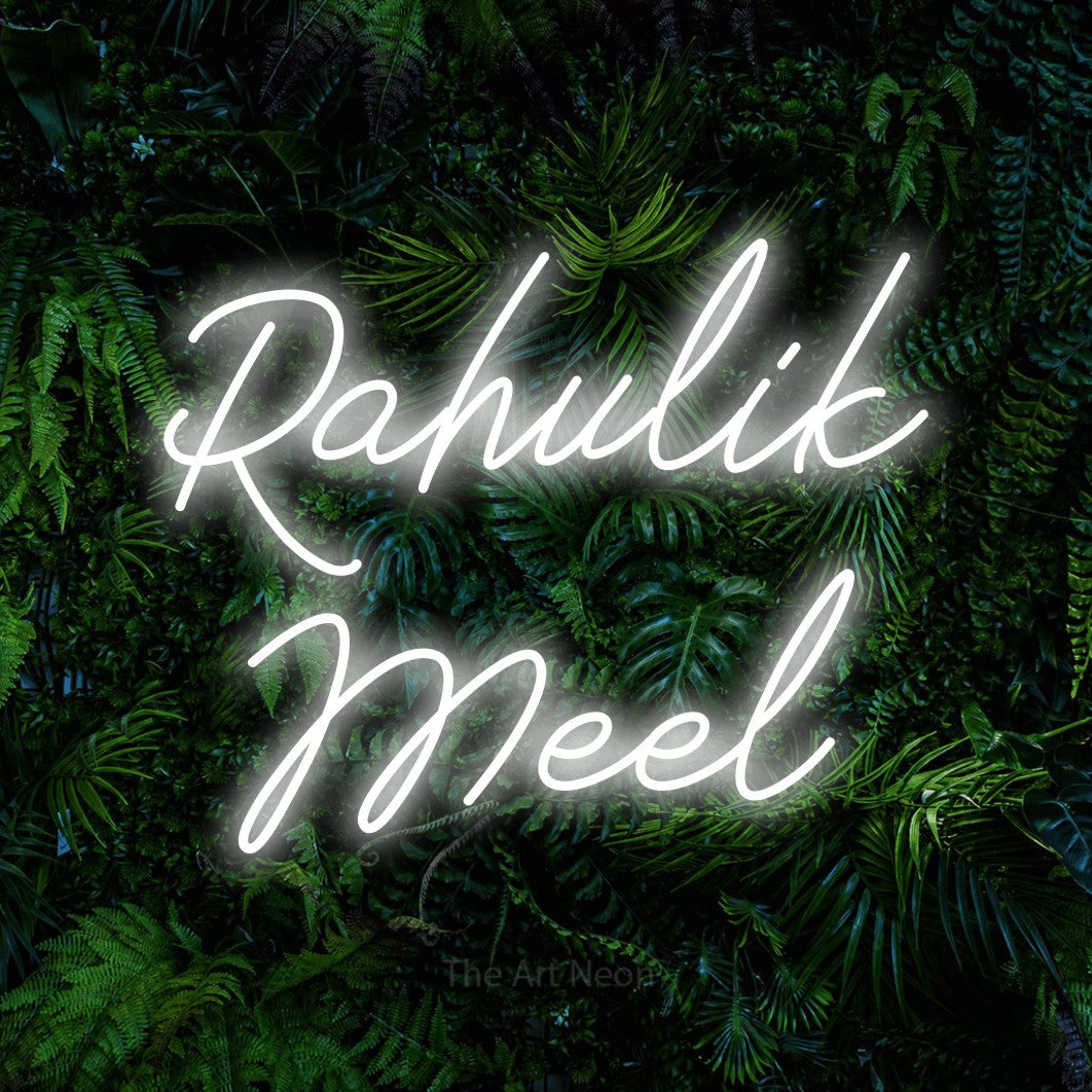 LED neon sign reading “Rahulik Meel”, arranged in 2 lines.