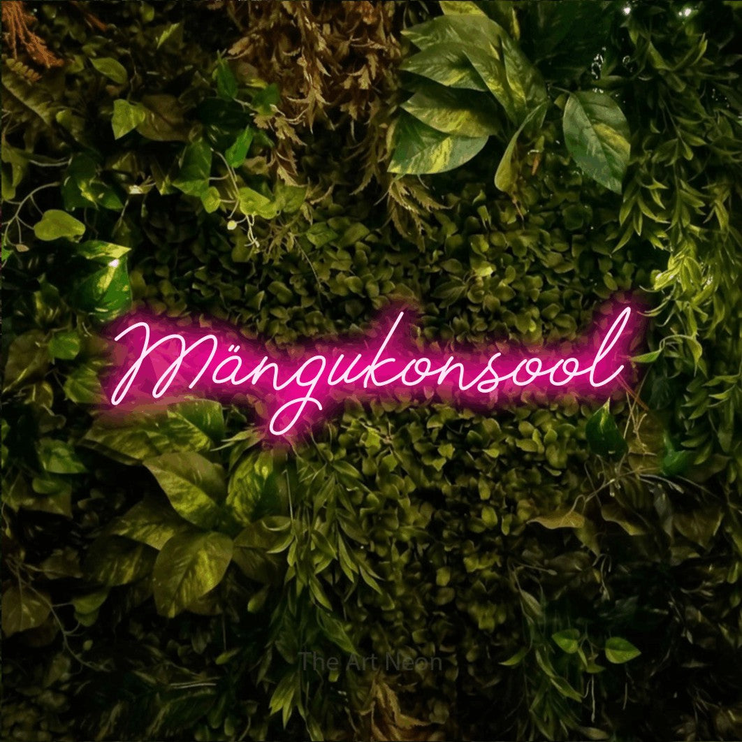 LED neon sign reading “Mängukonsool”, arranged in a single line.