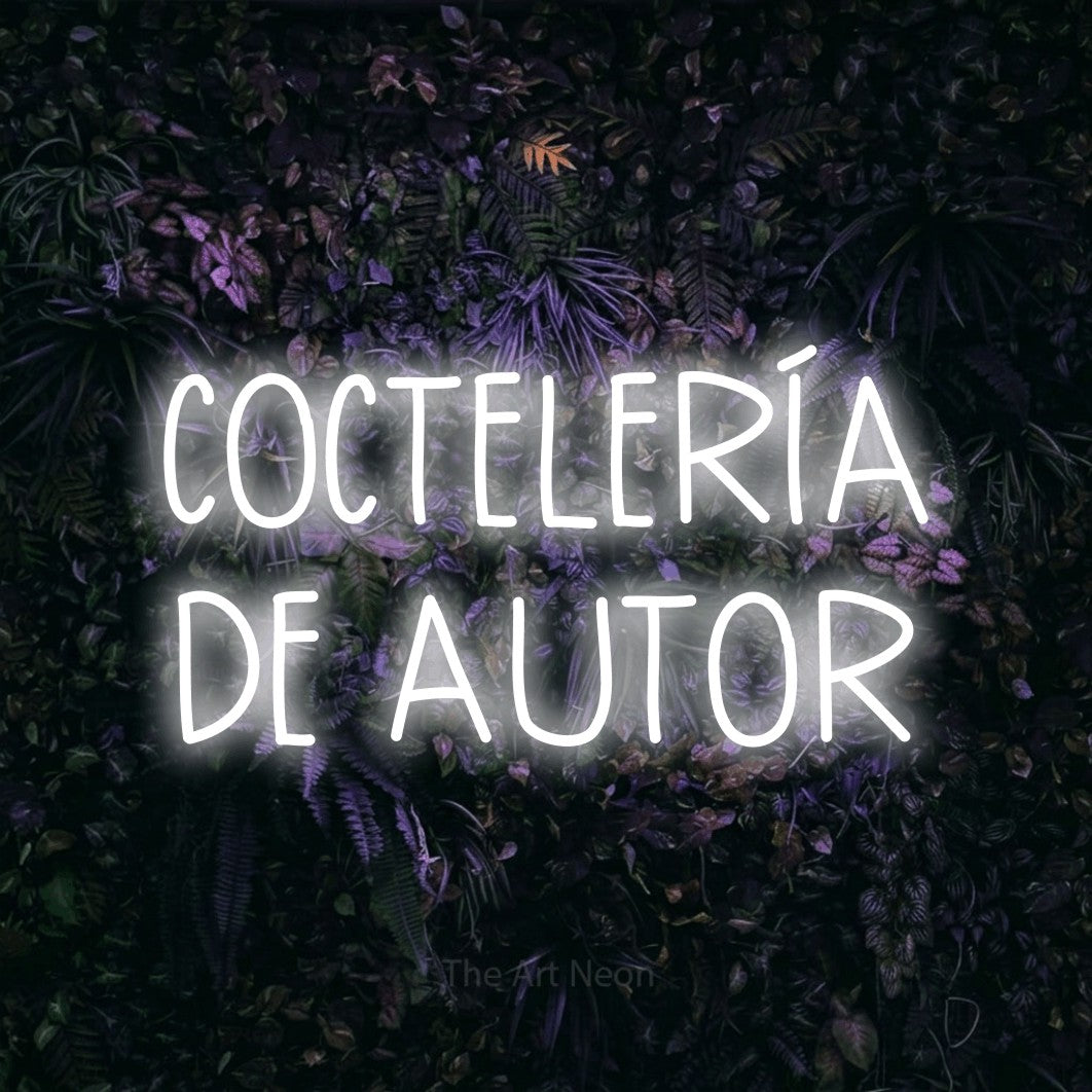 LED neon sign reading “COCTELERÍA DE AUTOR”, arranged in 2 lines.