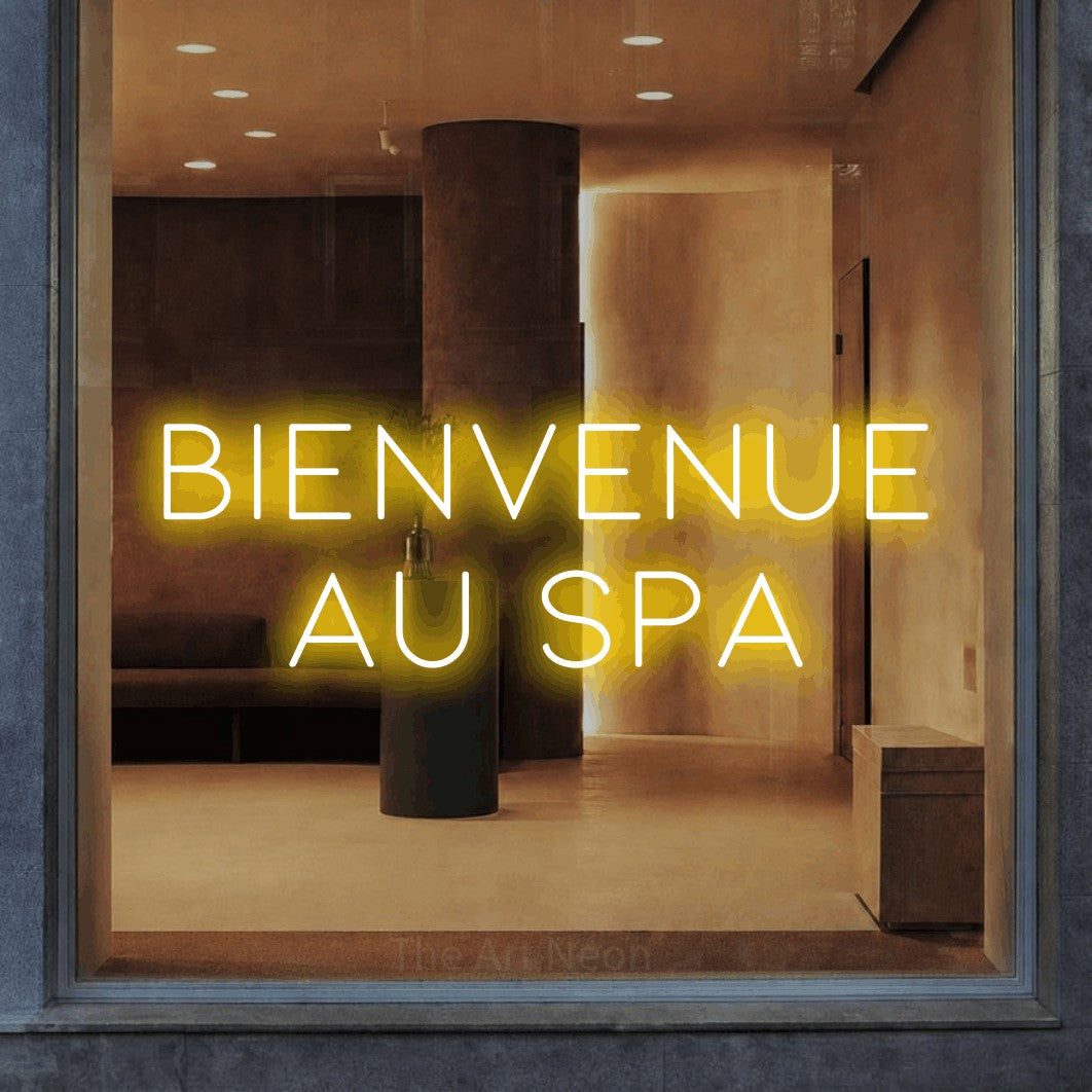 LED neon sign reading “BIENVENUE AU SPA”, arranged in 2 lines.