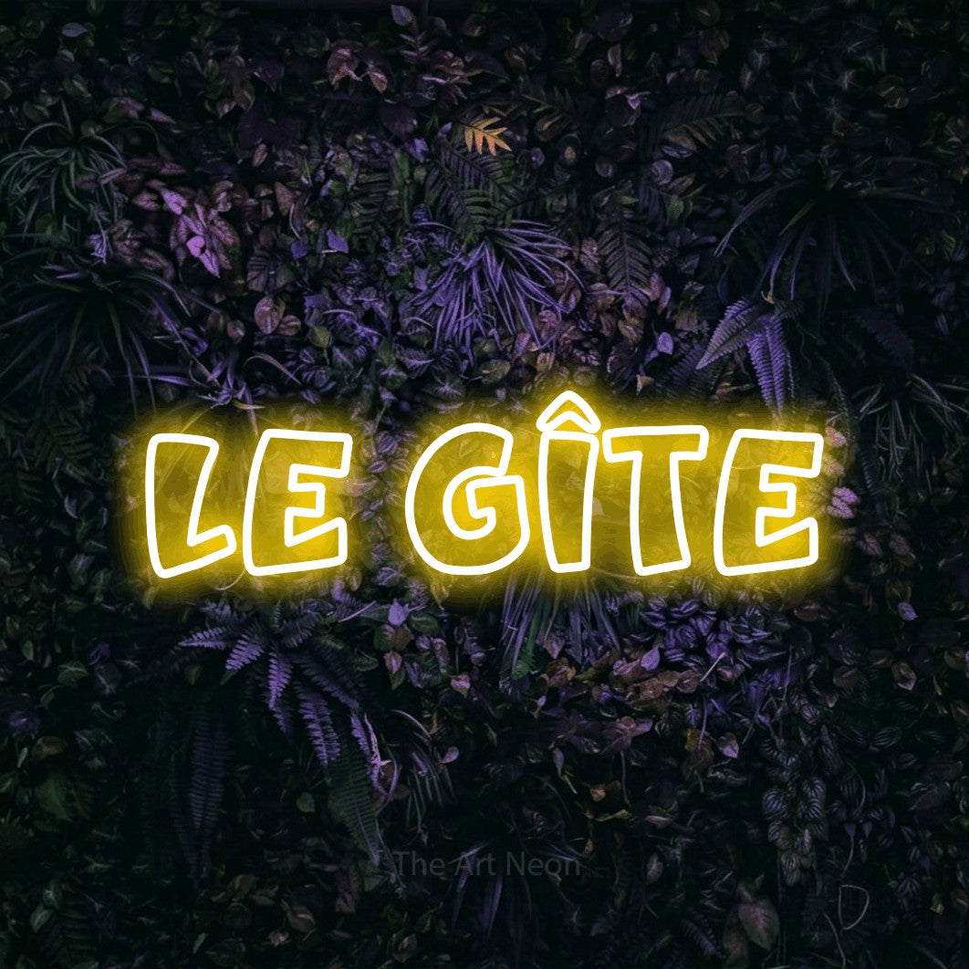 LED neon sign reading “LE GÎTE”, arranged in a single line.