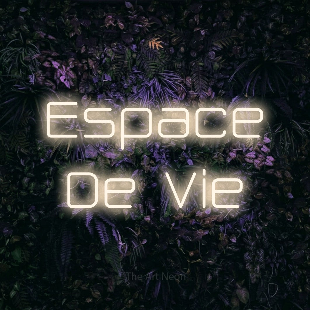 LED neon sign reading “Espace De Vie”, arranged in 2 lines.