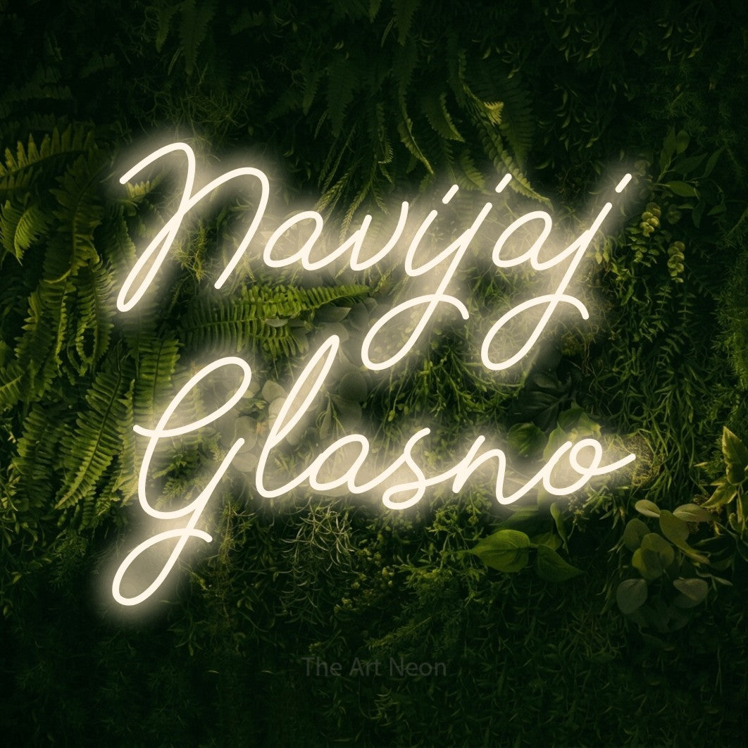 LED neon sign reading “Navijaj Glasno”, arranged in two lines.