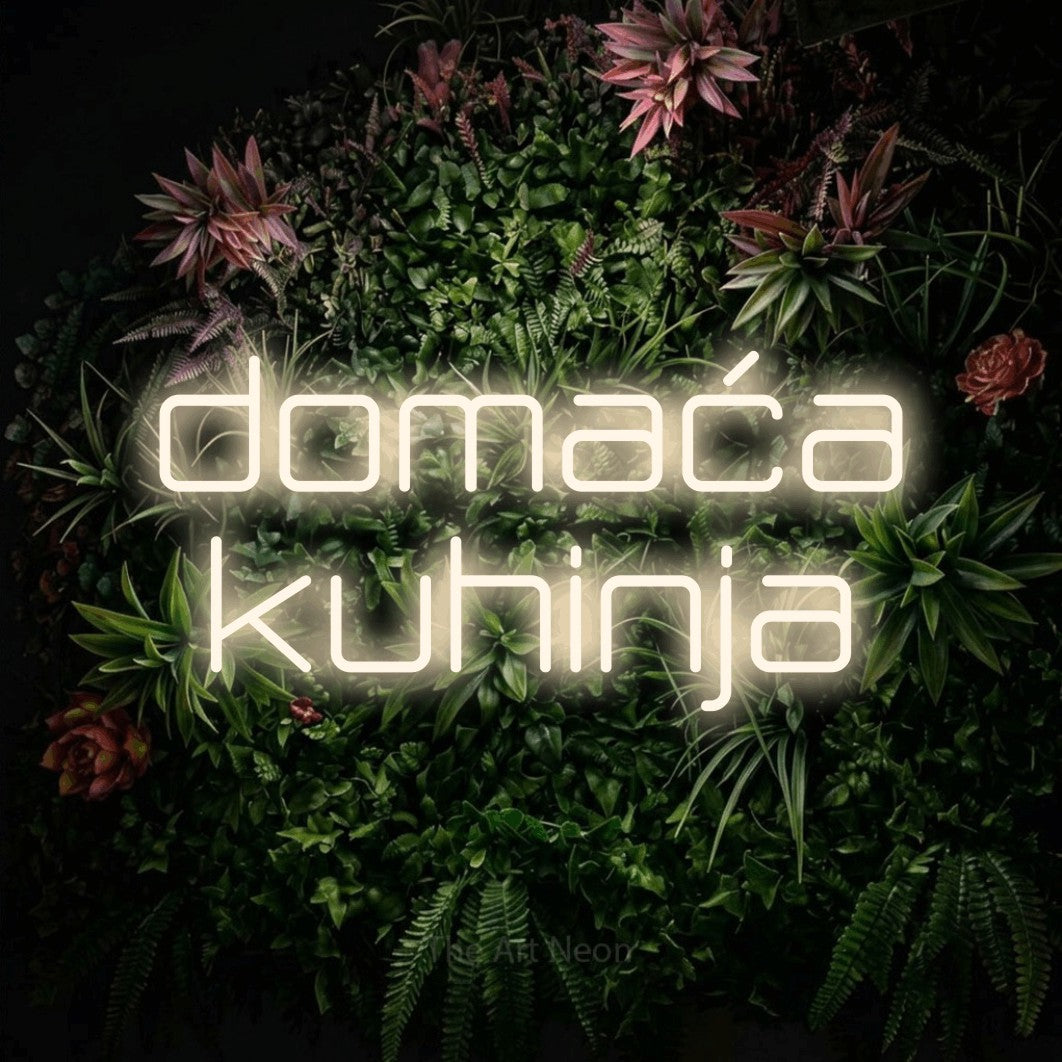 LED neon sign reading “domaća kuhinja”, arranged in two lines.