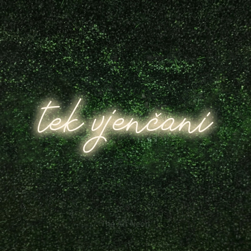 LED neon sign reading “tek vjenčani”, arranged in a single line.