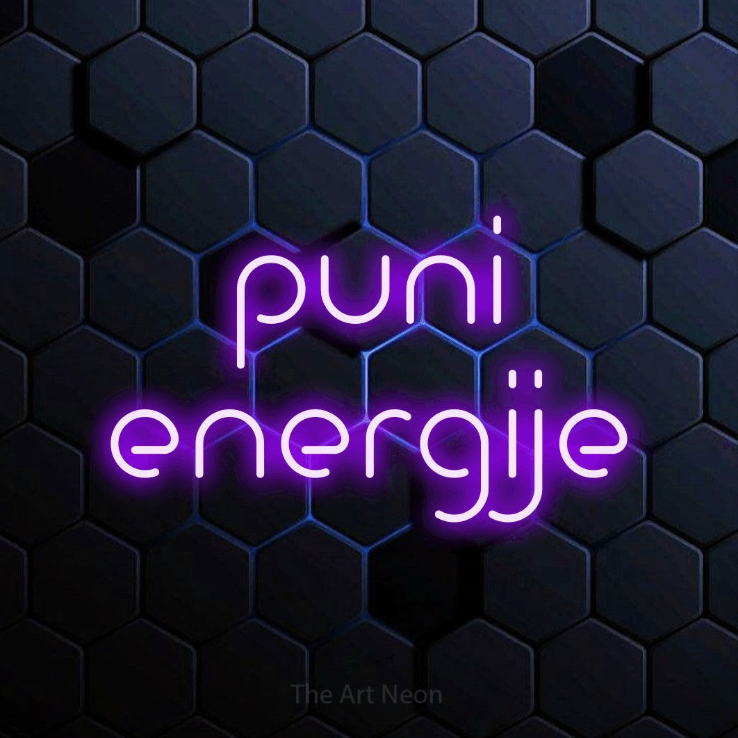 LED neon sign reading “puni energije”, arranged in two lines.