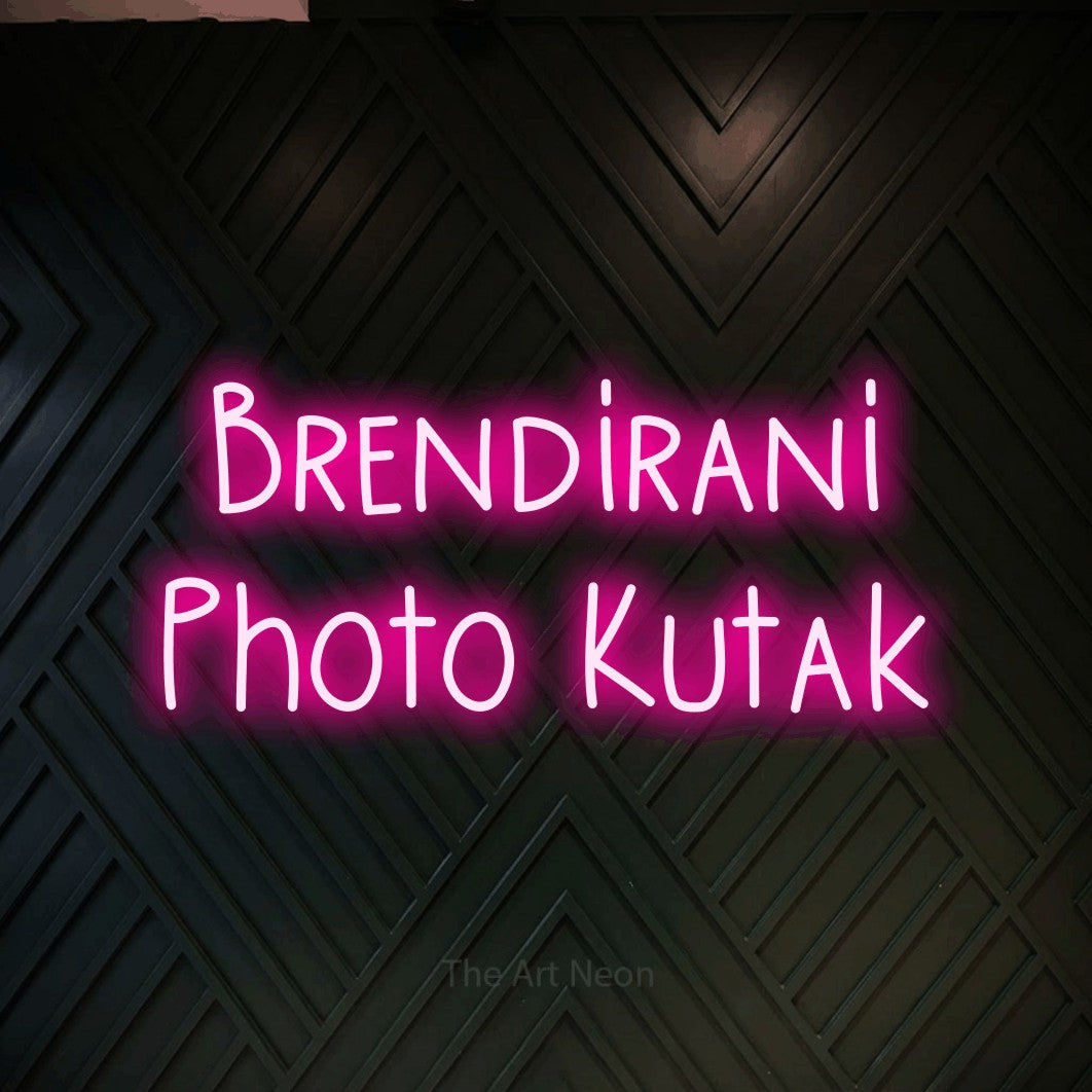 LED neon sign reading “Brendirani Photo Kutak”, arranged in two lines.