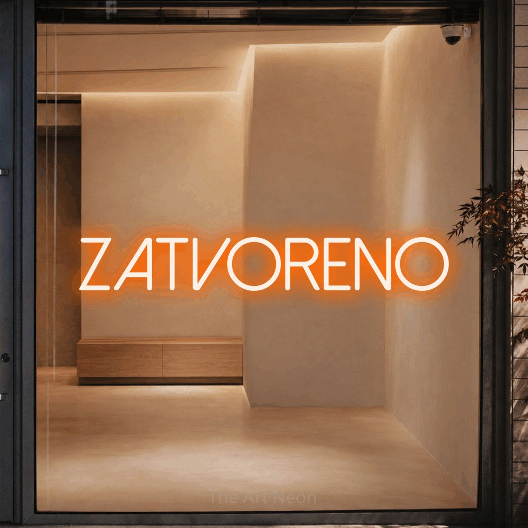 LED neon sign reading “zatvoreno”, arranged in a single line.