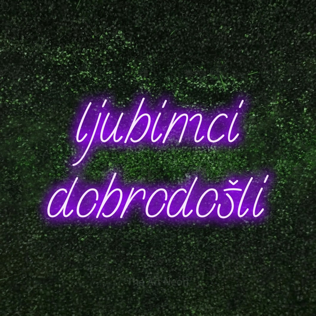 LED neon sign reading “ljubimci dobrodošli”, arranged in two lines.
