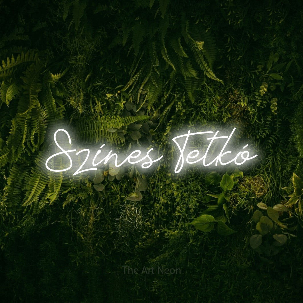 LED neon sign reading “Színes Tetkó”, arranged in a single line.