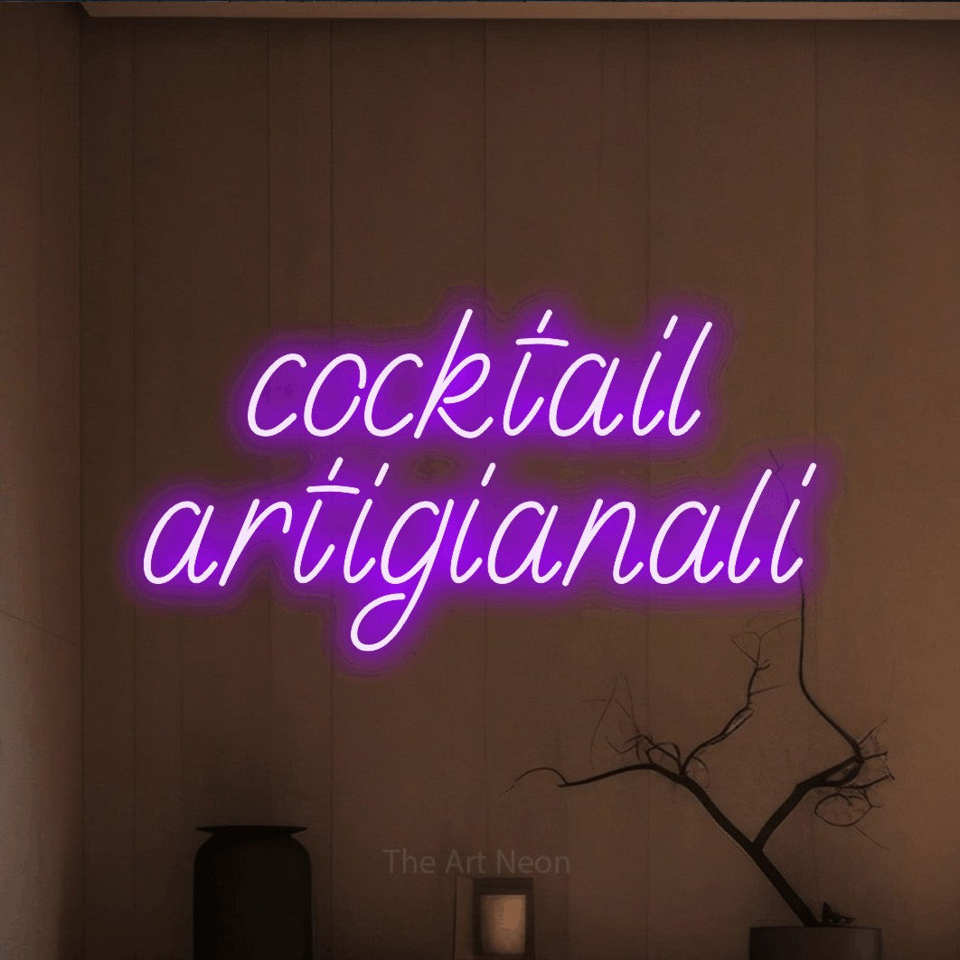 LED neon sign reading “cocktail artigianali”, arranged in 2 lines.