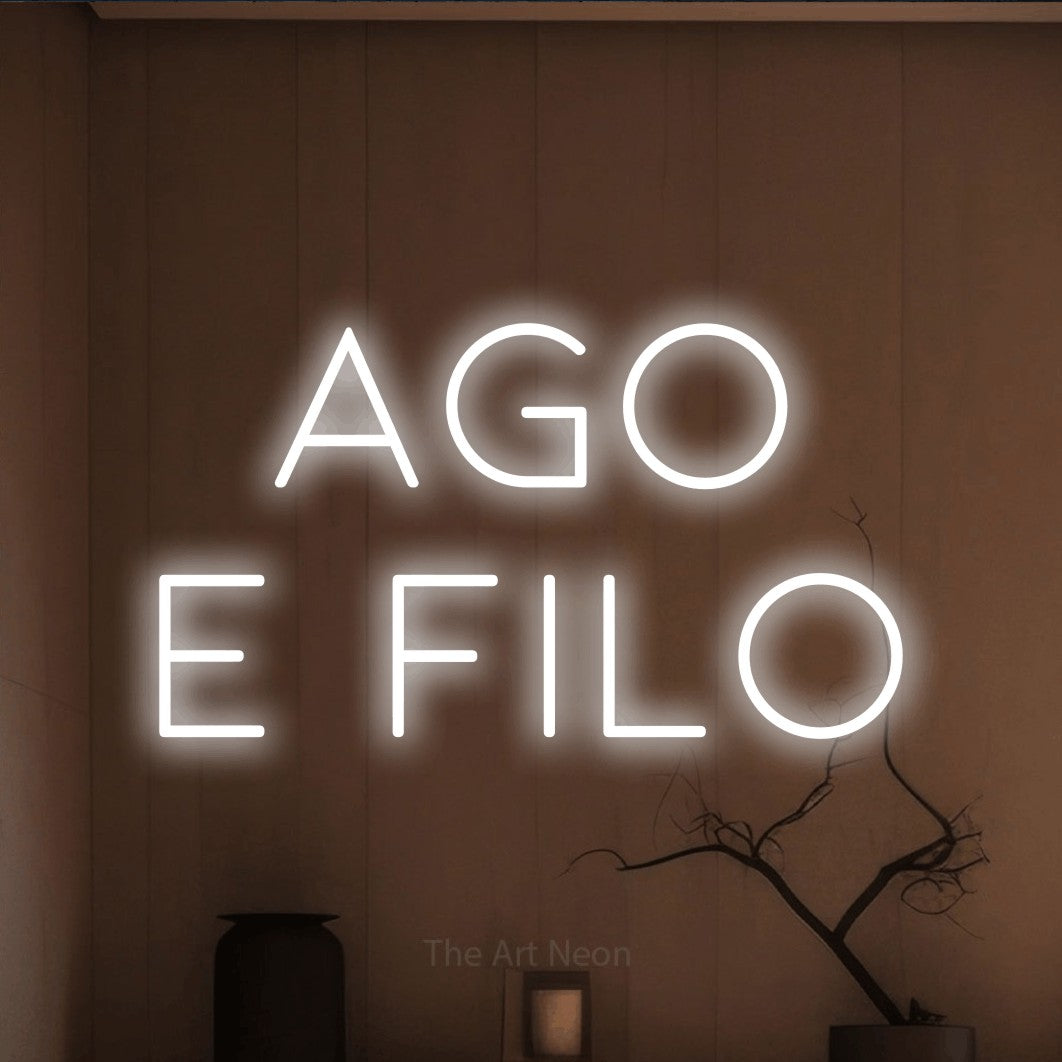 LED neon sign reading “ago e filo”, arranged in 2 lines.