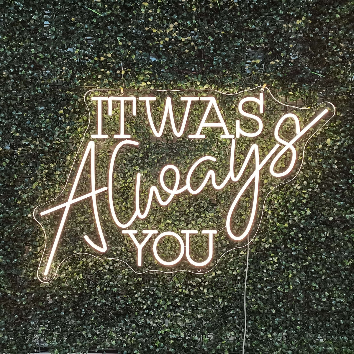 Enseigne au néon « It's Always You » - The Art Neon