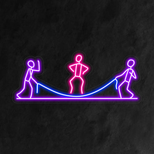A "Jumping Rope Neon Sign" dinamikus és fitnesz ihletésű kiegészítője a belső térnek. Egy neonfény, amely az ugrókötél energikus mozgását mutatja be.