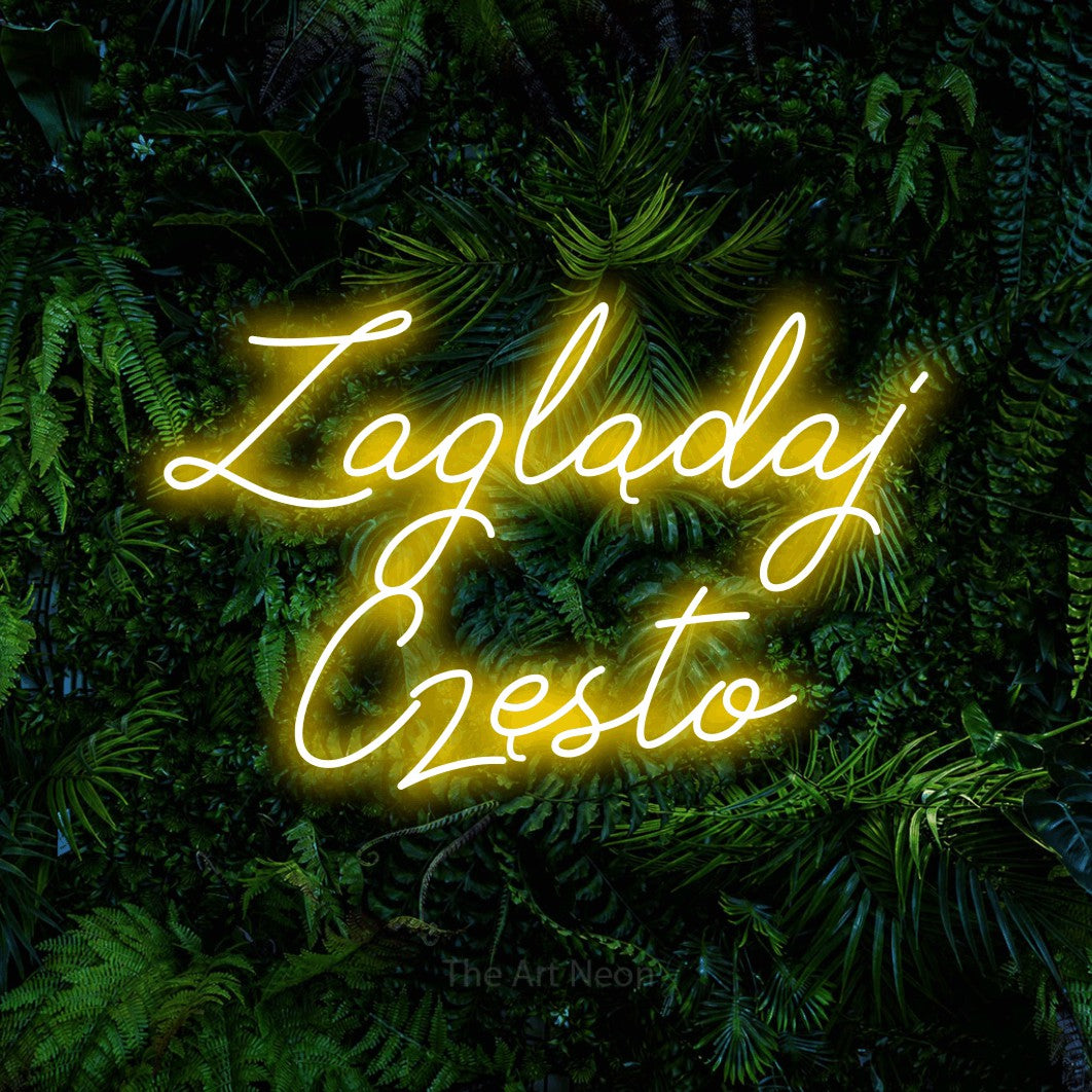 LED neon sign reading “Zaglądaj Często”, arranged in two lines.