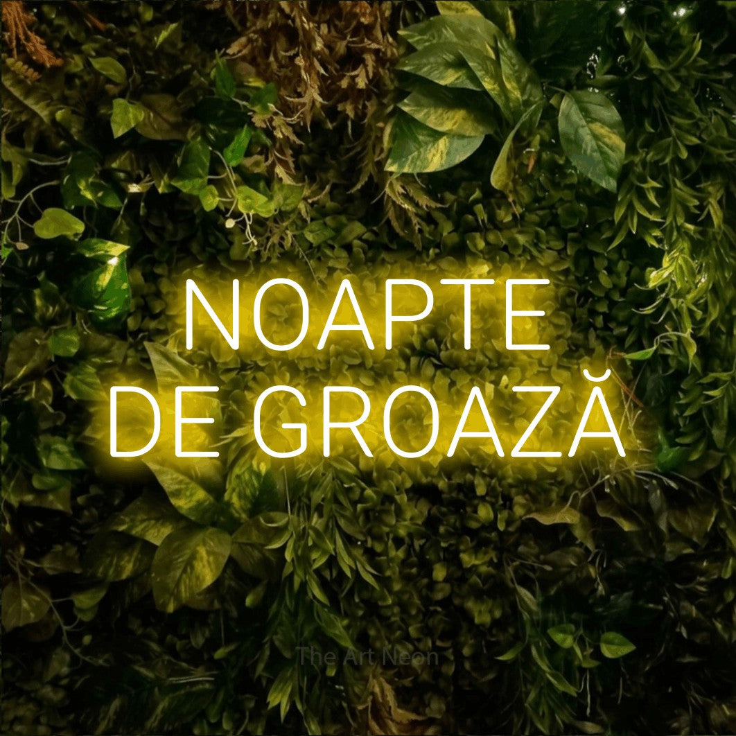 LED neon sign reading “NOAPTE DE GROAZĂ”, arranged in two lines.