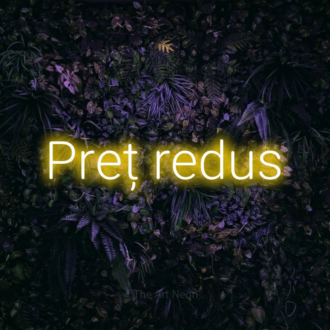 LED neon sign reading “Preț redus”, arranged in a single line.