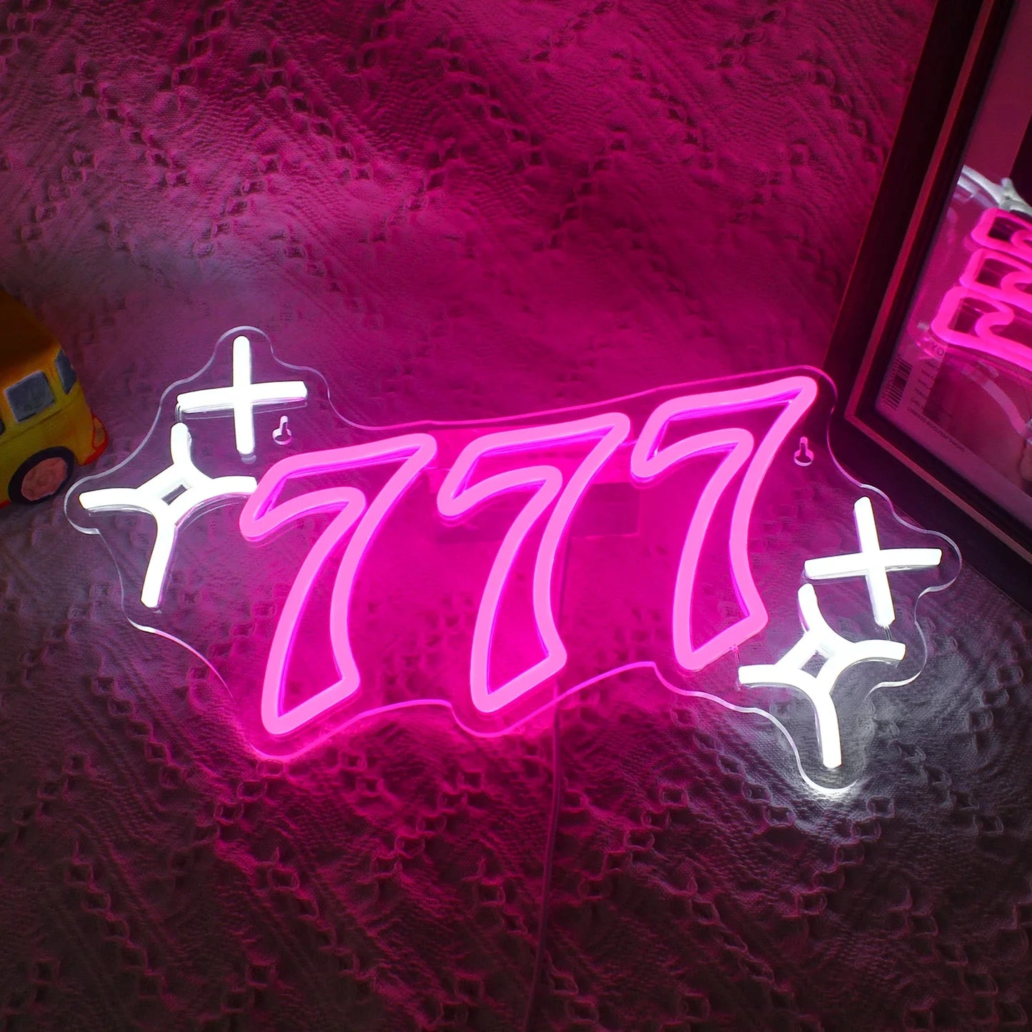 Lucky Number 777 5V Mini USB LED Neon Sign - Budget Friendly