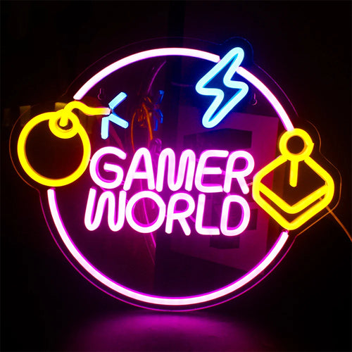 Et levende LED-neonskilt vises med den fede tekst "Game World.