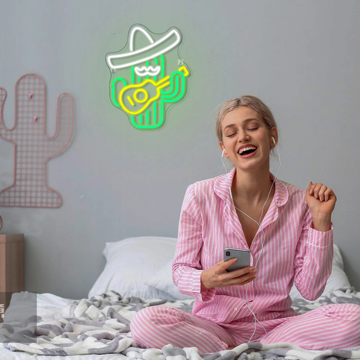 Cactus cowboy jouant de la guitare – néon mural LED (5 V USB)