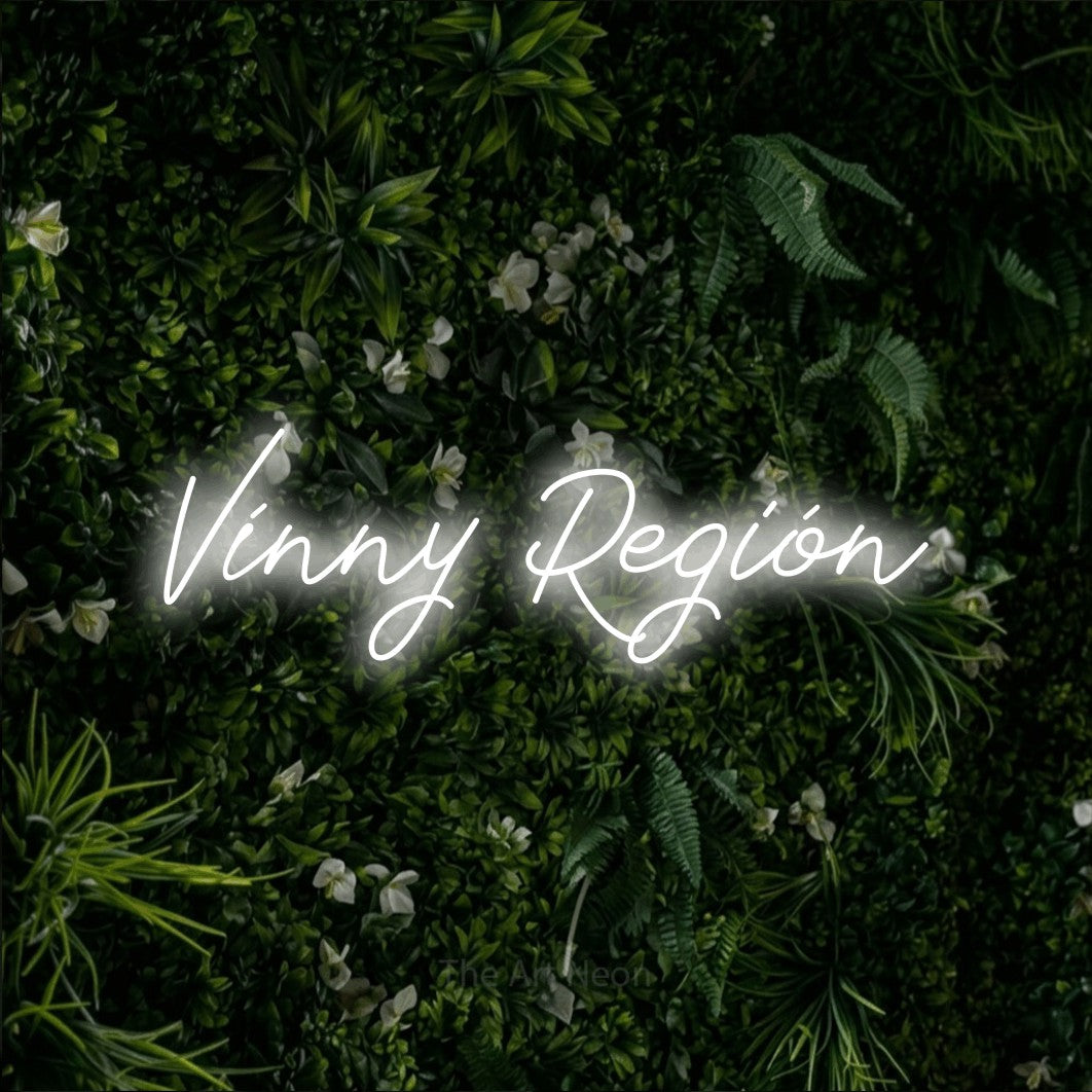 LED neon sign reading “Vínny Región”, arranged in a single line.