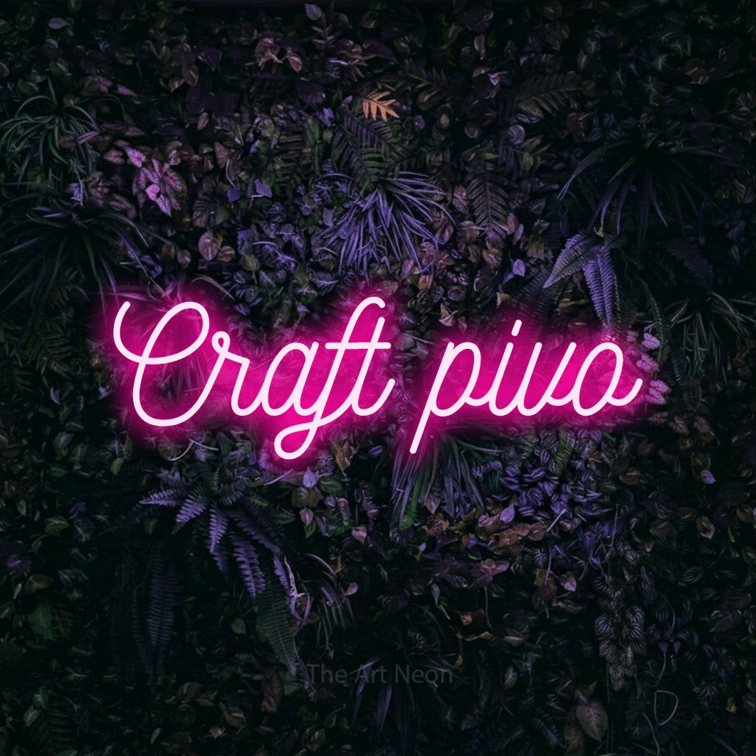 LED neon sign reading “Craft pivo”, arranged in a single line.