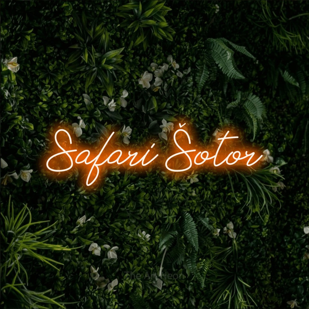 LED neon sign reading “Safari Šotor”, arranged in a single line.