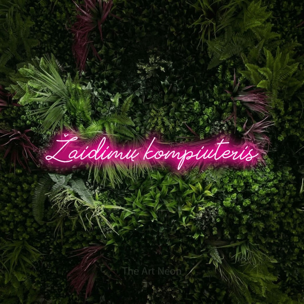 LED neon sign reading “Žaidimų kompiuteris”, arranged in a single line.
